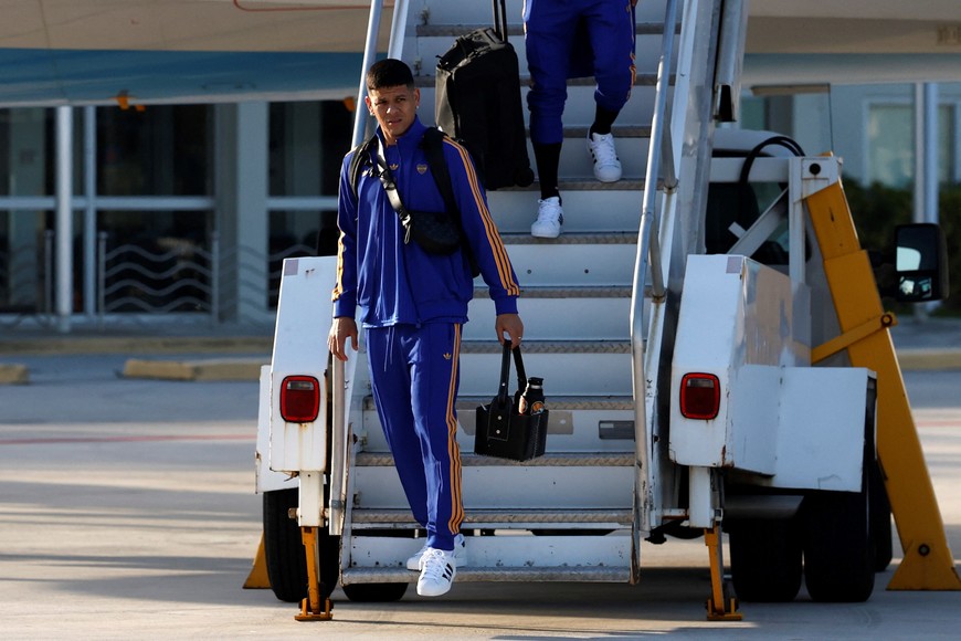 Soccer Football - 2025 FIFA Club World Cup - Boca Juniors arrive in Miami ahead of Club World Cup - Miami, Florida, U.S. - June 9, 2025
Boca Juniors' Marcos Rojo arrives at the Miami International Airport REUTERS/Marco Bello