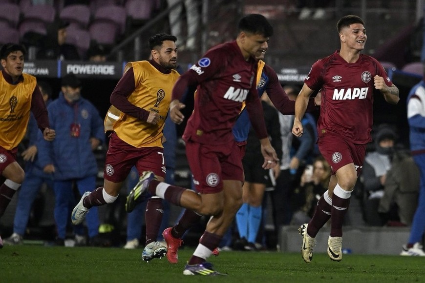 El Granate eliminó al Ferroviario y enfrentará a Fluminense. Crédito: Prensa Lanús