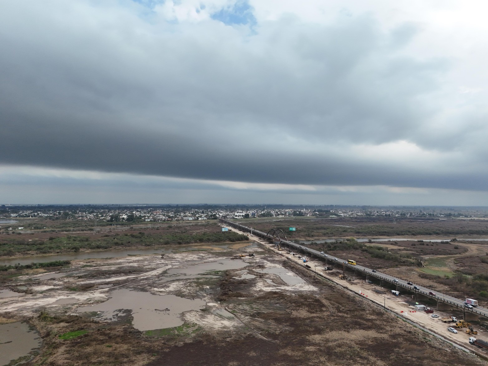 La nubes oscurecieron el cielo, pero sin las precipitaciones esperadas por el SMN.