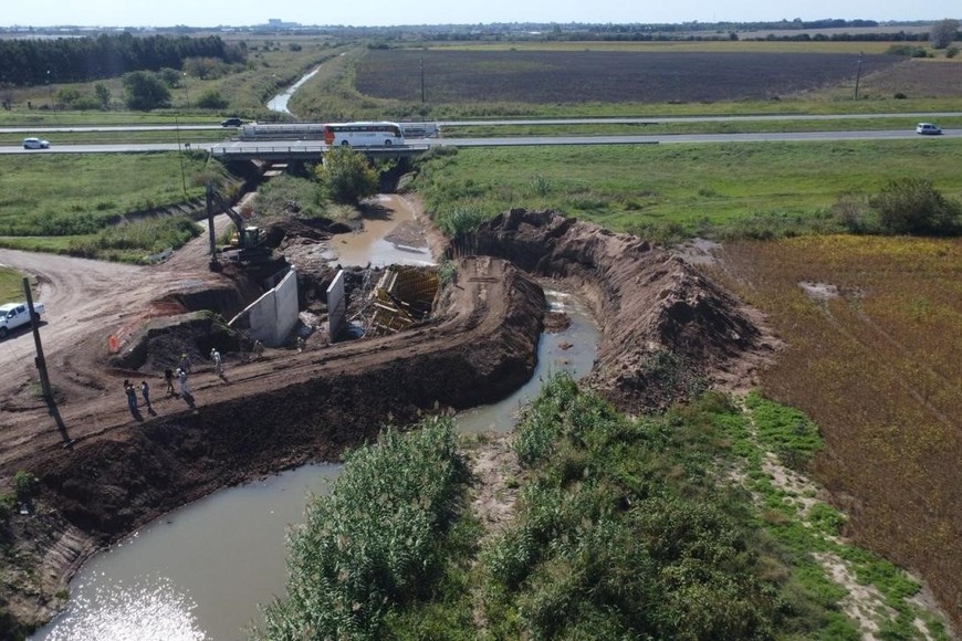 Para el desarrollo de esta importante obra hídrica, el Gobierno Provincial invierte más de $ 4.900 millones.