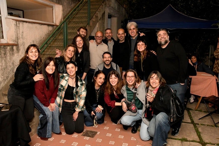 : “Santa Fe es el liso, el alfajor, la cumbia; pero también es su entorno, su naturaleza, sus humedales, sus ríos, sus islas. Por eso venimos a celebrar lo que somos, porque creemos que es necesario revalorizar nuestra identidad, nuestro entorno y nuestra cultura”, dijo Mondino. Foto: Manuel Fabatia