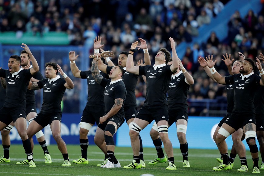 Rugby Union - Rugby Championship - Argentina v New Zealand - Jose Amalfitani Stadium, Buenos Aires, Argentina - August 23, 2025
New Zealand players perform the haka before the match REUTERS/Pedro Lazaro Fernandez