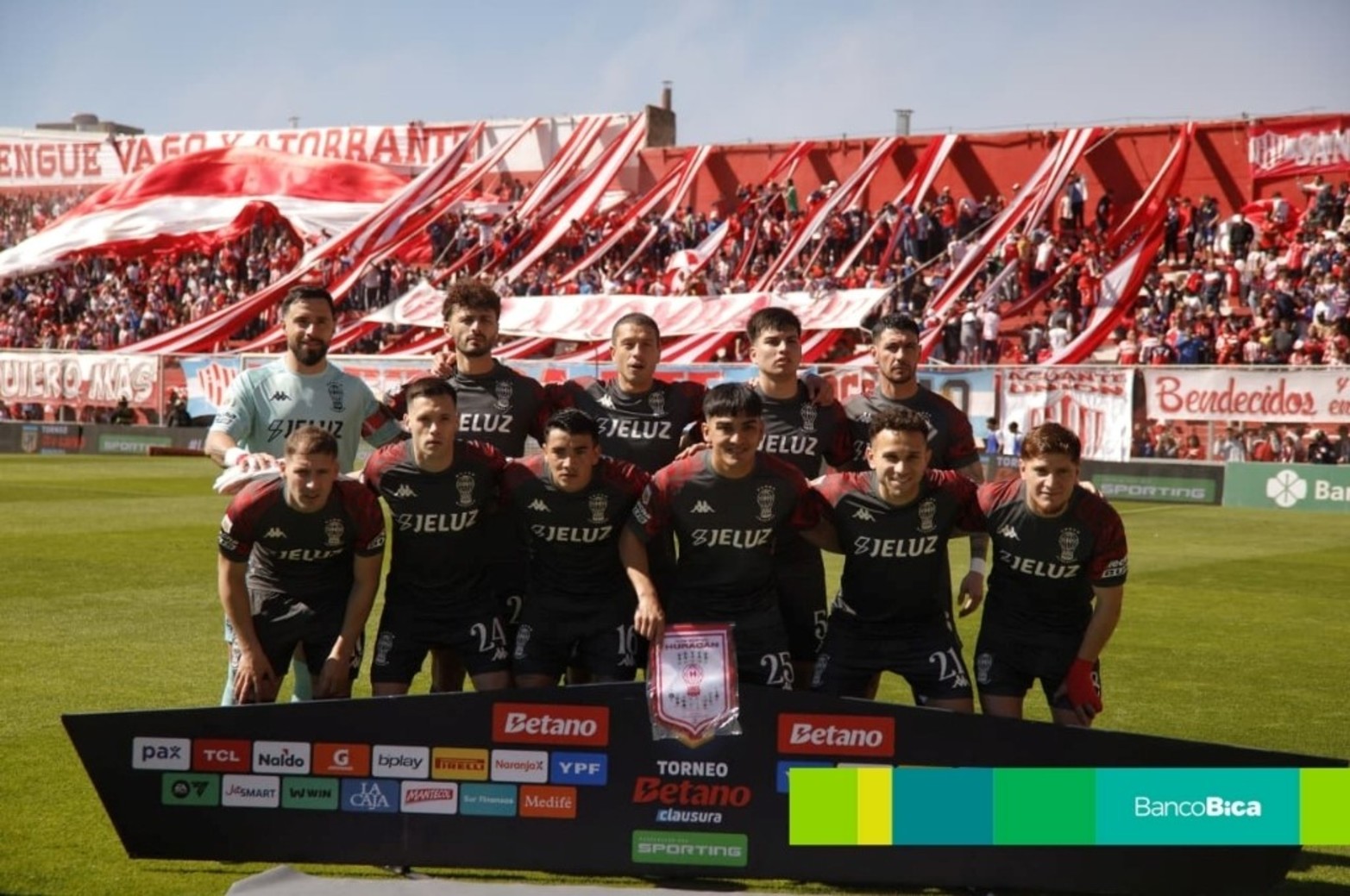 Galería BICA: Unión vs. Huracán | Fecha 6 Torneo Apertura de la Liga Profesional de Fútbol.