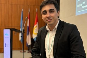 Santiago Ciprian, alumno de la Licenciatura en Relaciones Internacionales de la Facultad de Derecho y Ciencia Política de la UCFS seleccinado el 17.000 candidatos. Foto: Gentileza