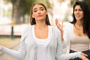 Identificar actitudes dañinas es clave para decidir si un lazo debe continuar.