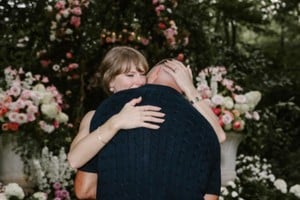 Taylor Swift y Travis Kelce Crédito: @taylorswift @killatrav