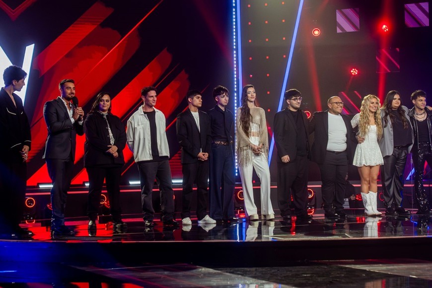 Los participantes en una noche a pura emoción.