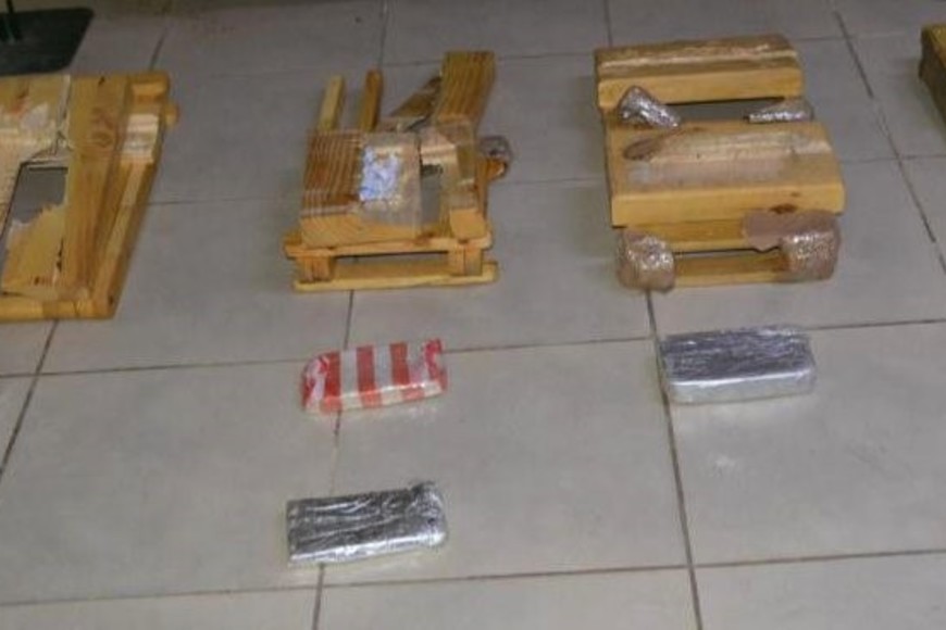 Dos mujeres detenidas en Tucumán con 4 kilos de cocaína - Gendarmería