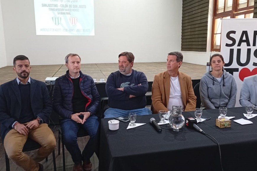 Ya está todo listo para el duelo Sanjustino vs Colón.