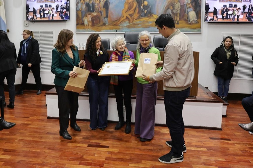 La ceremonia puso en valor el trabajo de instituciones que fortalecen los derechos de las infancias.