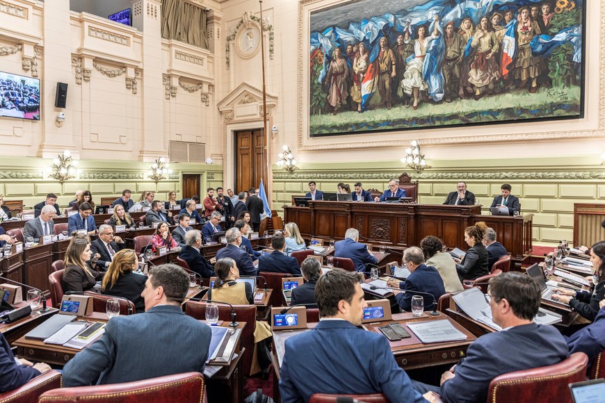 Sesión de la Convención Reformadora de la Constitución de Santa Fe - 27AGO25.