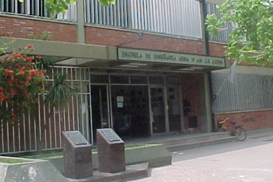 Escuela de Educación Secundaria Orientada Nº 446 “Juan Bautista Alberdi”