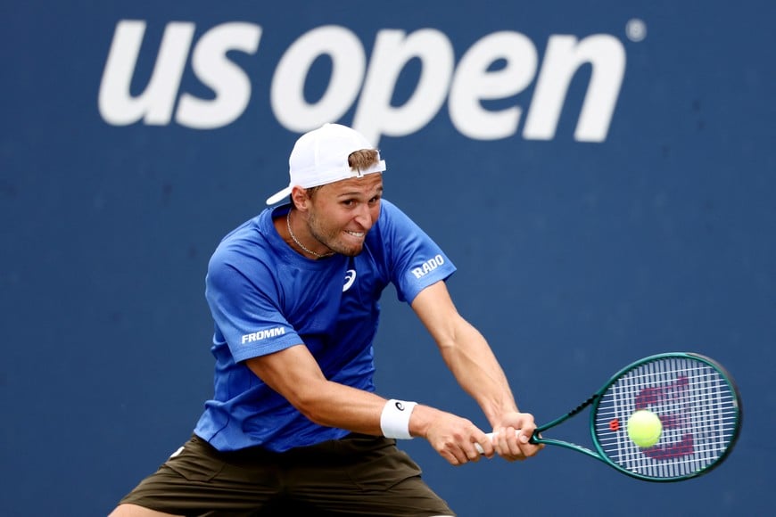 Tennis - U.S. Open - Flushing Meadows, New York, United States - August 28, 2025
Switzerland's Leandro Riedi in action during his second round match against Argentina's Francisco Cerundolo REUTERS/Kevin Lamarque