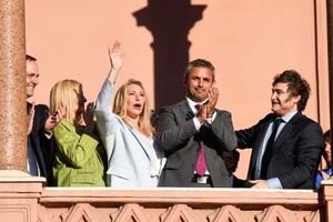 El gobierno central continúa evaluando las complicaciones en el interior de La Libertad Avanza.