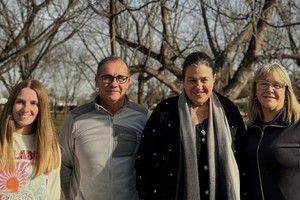 Castellani destacó el trabajo familiar y la innovación de los productores en el sur provincial.