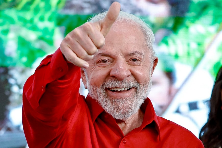 (250829) -- MINAS GERAIS, 29 agosto, 2025 (Xinhua) -- Imagen proveída por el Palacio de Planalto del presidente brasileño, Luiz Inácio Lula da Silva, gesticulando mientras realiza una visita al estado de Minas Gerais, Brasil, el 29 de agosto de 2025. Lula da Silva aseguró el viernes que "no tiene prisa" para implementar la Ley de Reciprocidad contra los Estados Unidos, aunque subrayó la importancia de avanzar en el proceso como una forma de presionar para que se reanuden las negociaciones sobre el arancel del 50 por ciento aplicado a productos brasileños. (Xinhua/Ricardo Stuckert/Palacio de Planalto) (jg) (da) (ce)