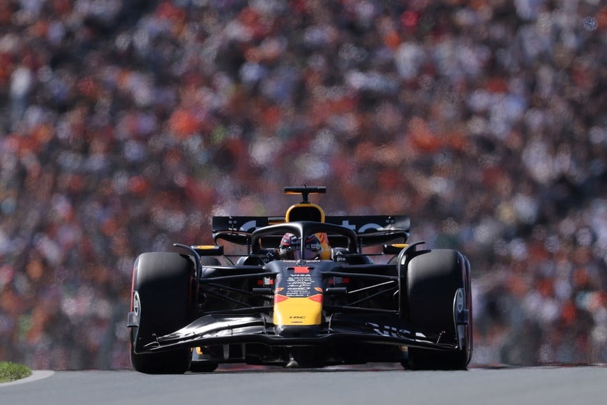 Formula One F1 - Dutch Grand Prix - Circuit Zandvoort, Zandvoort, Netherlands - August 30, 2025
Red Bull's Max Verstappen during qualifying REUTERS/Christian Hartmann