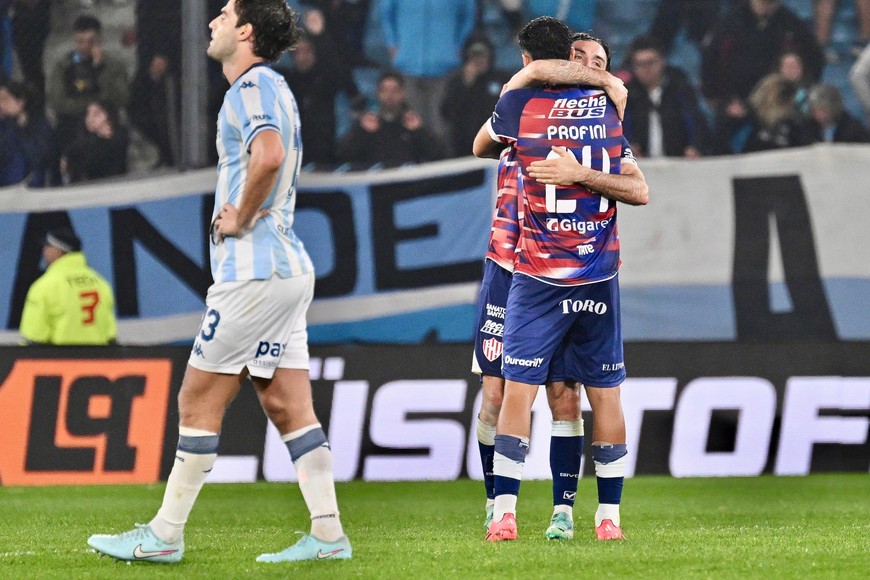 Unión vs. Racing. Foto: Juan Manuel Foglia