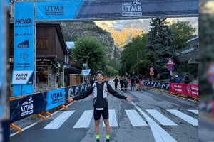 Llegada a Chamonix, el punto final de una de las pruebas de trail más prestigiosas.