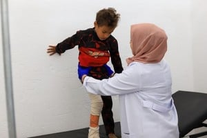 Atención de pediatría en Gaza. Foto de Mariam Abu Dagga, de Médicos sin Fronteras, que murió durante el bombardeo al hospital.