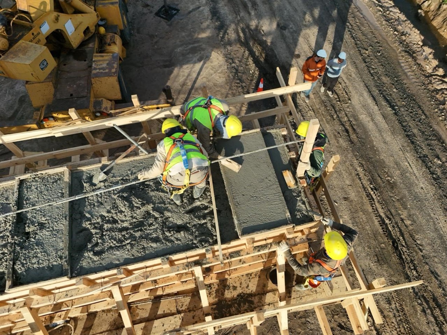 Nuevo Puente Carretero | Armado y llenado del primer cabezal