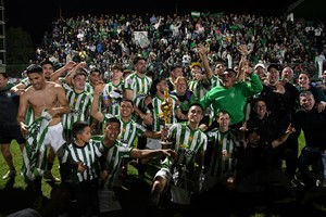 Un plantel que hizo historia. Otro logro basado en el trabajo de toda una institución. Crédito: Manuel Fabatía.