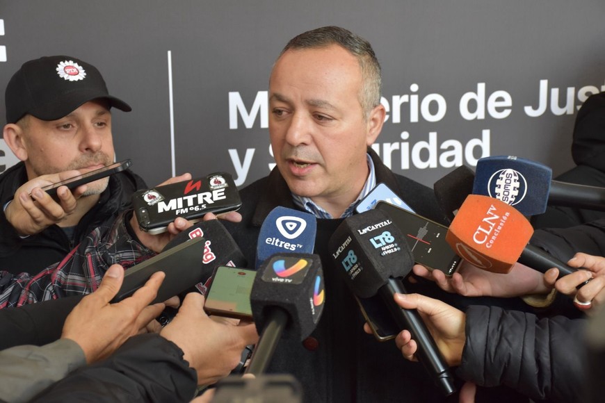 La recompensa de 35 millones ofrecida por su captura será reasignada a otro prófugo.