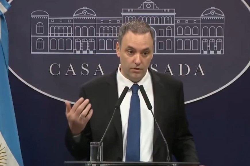 El portavoz Manuel Adorni este jueves en conferencia sin preguntas. Crédito: Vocería Presidencial