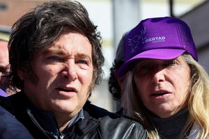 Javier y Karina Milei. Reuters