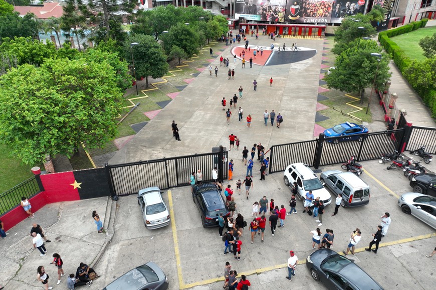 Los socios sabaleros votarán para elegir un nuevo presidente en diciembre. Créditos: Fernando Nicola