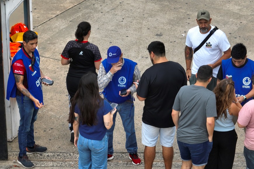 ¿Qué cantidad de socios estarán "al día" para votar el último mes del año en Colón? Créditos: Fernando Nicola
