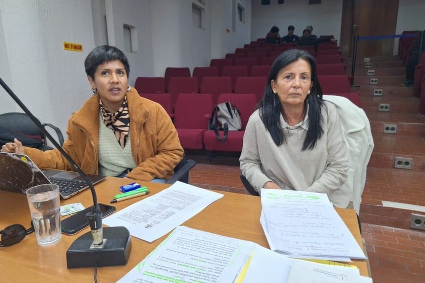 La audiencia se extendió a lo largo de tres horas.