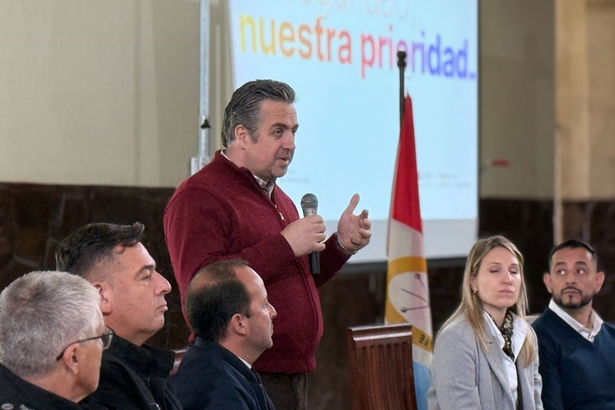 "Cada antena cuesta 1,1 millones de dólares, pero es la base que nos permite traer el 911 y el CD+911”, indicó Cococcioni