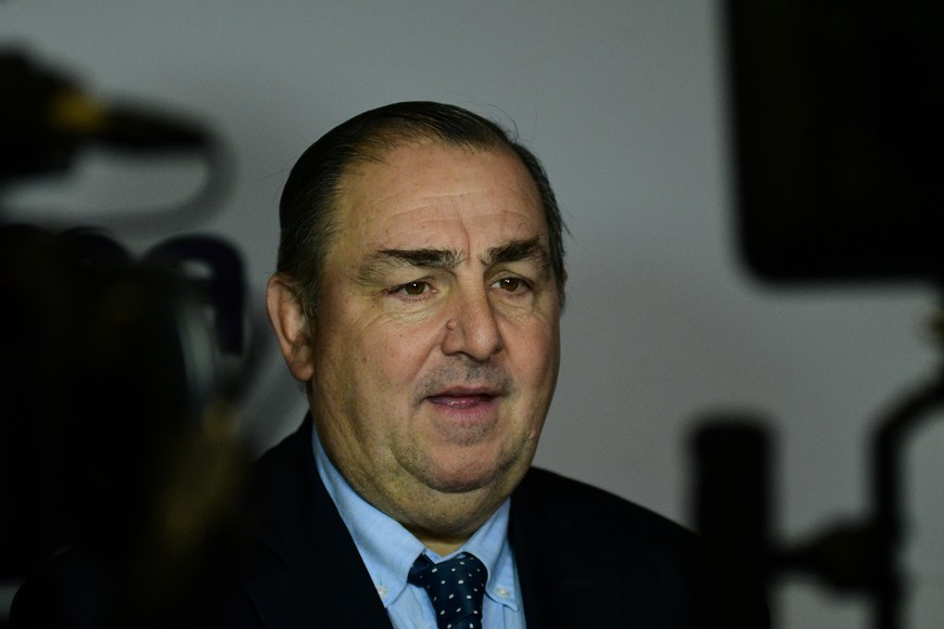 Poletti celebró la aprobación de la autonomía municipal en Santa Fe. Crédito: Manuel Fabatía.