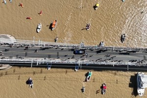 El Puente Colgante vuelve a ser parte de un evento deportivo con los JADAR 2025 en Santa Fe.