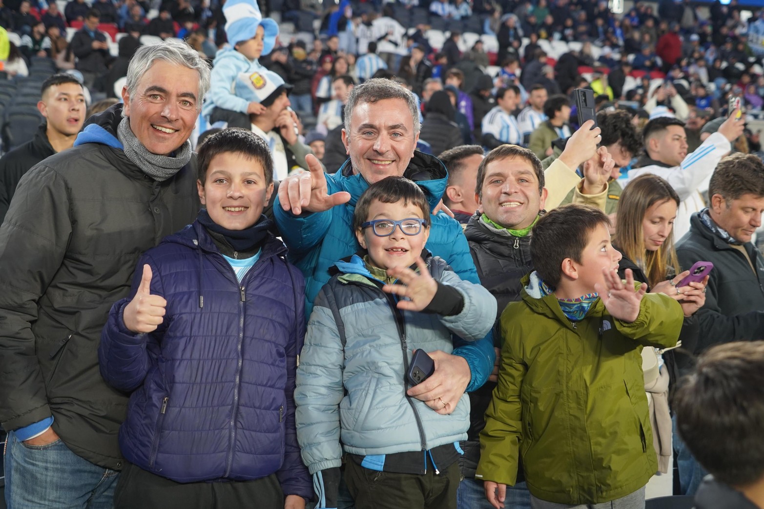 Todos quieren ver a Lio Messi.