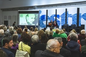 El manzanazo. El trabajo fue presentado el martes en la sede local de Festram. Gentileza.