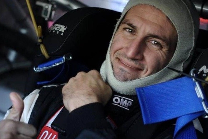 El piloto contó el momento que vivió en sus redes sociales.