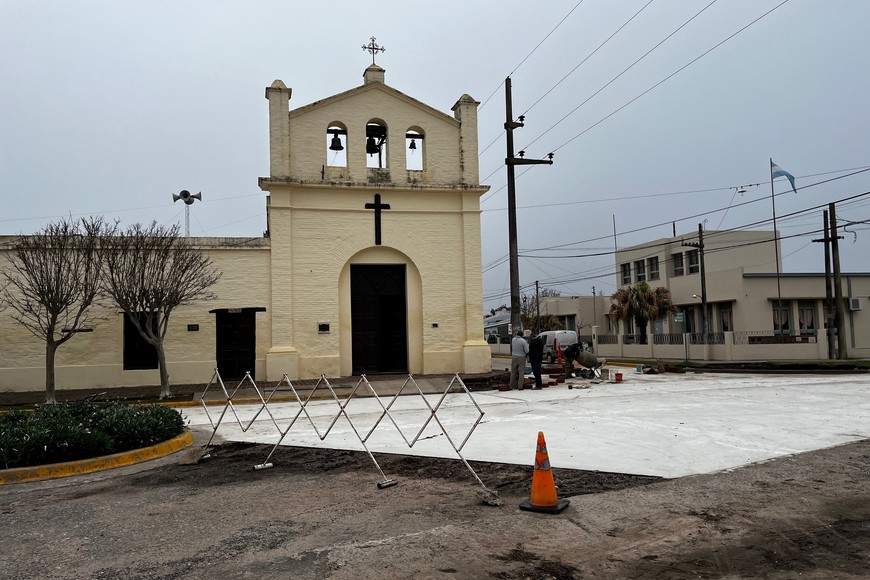 Ríos destacó el avance de importantes obras que mejoran la infraestructura local.
