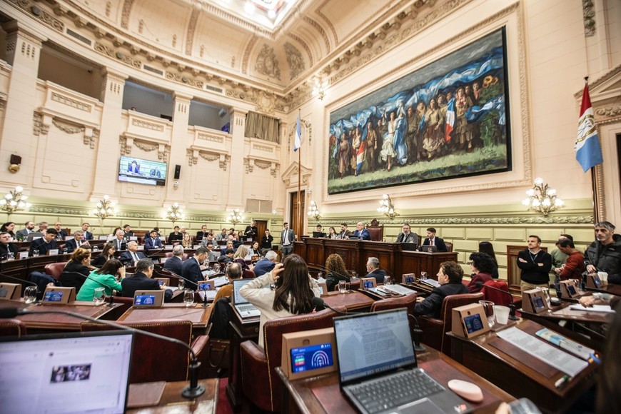 Legisladores debatieron intensamente el rol del Estado en el sistema escolar provincial.
