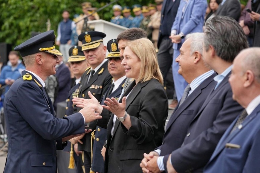 a vicegobernadora Gisela Scaglia agradeció a los efectivos y destacó el compromiso de la fuerza. Foto: Gentileza GSF