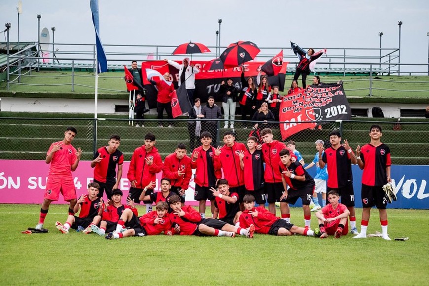 Los pibes de Newell's en el torneo.