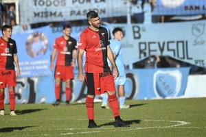 Emanuel Gigliotti, como varios jugadores de este plantel, finaliza el contrato el 31 de diciembre. Se dará una depuración natural a fin de año Créditos: Juan Manuel Baez