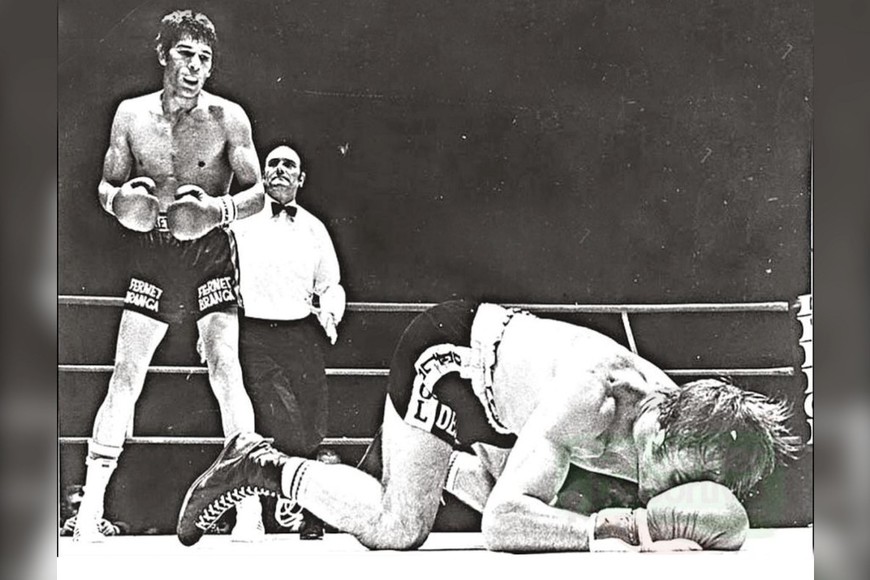 Monzón durante la pelea ante Benvenuti. Foto: Archivo