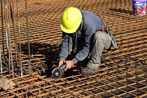 Escenario de la construcción en medio de la incertidumbre. Crédito: Flavio Raina.