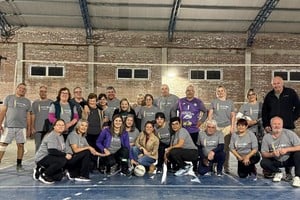 “Estos espacios muestran el enorme valor del trabajo comunitario en cada localidad. Nuestra tarea como legisladores es acompañar, escuchar y gestionar para que las iniciativas locales crezcan y lleguen a más personas”, afirmó la diputada provincial Sofía Galnares al cierre de la jornada.