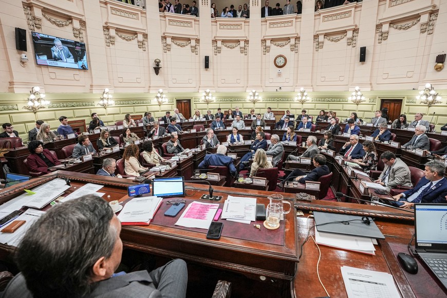 Este viernes, el acto de jura se iniciará con los convencionales en el recinto de sesiones, y continuará en la explanada de la Legislatura, con las principales autoridades de los tres poderes del Estado.