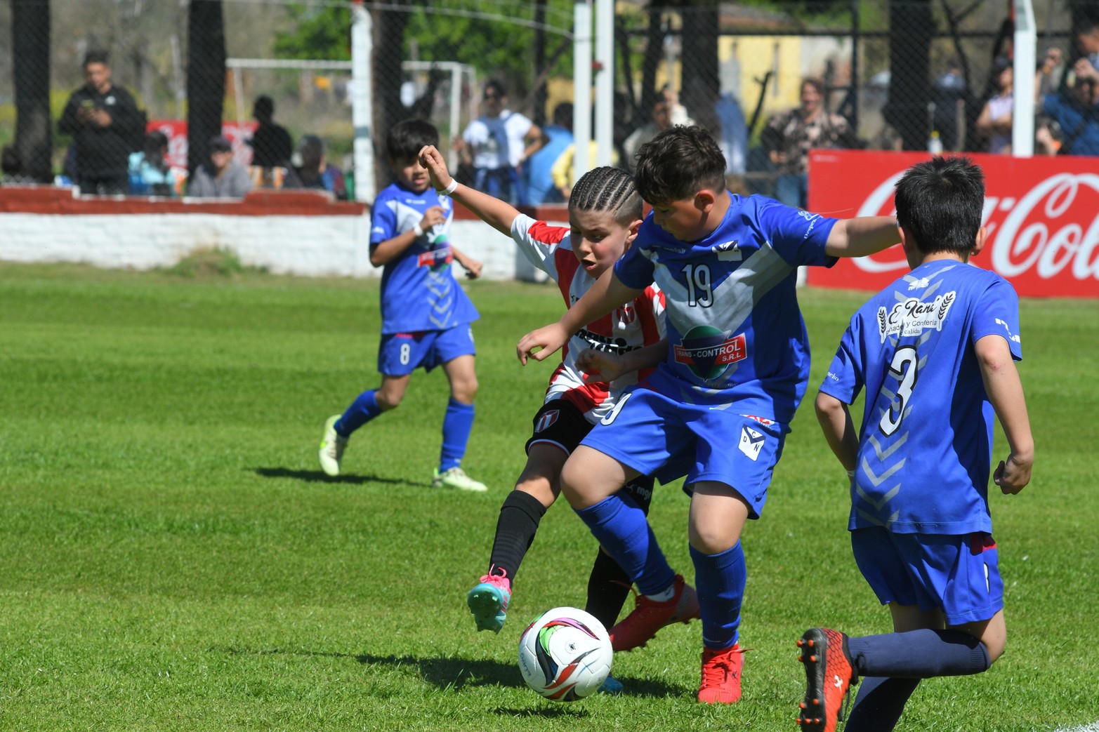 Unión puso en marcha la edición 2025 del torneo Diego Barisone con más de 4.500 niños y niñas