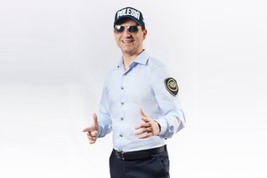 Humorista tucumano Miguel Martín, interpretando su personaje de Oficial Gordillo.