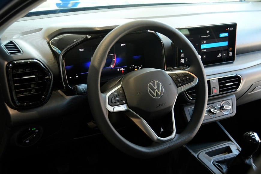 Interior del Tera: confort, aplicaciones de Volkswagen y detalles de alta gama. Crédito: Guillermo Di Salvatore.